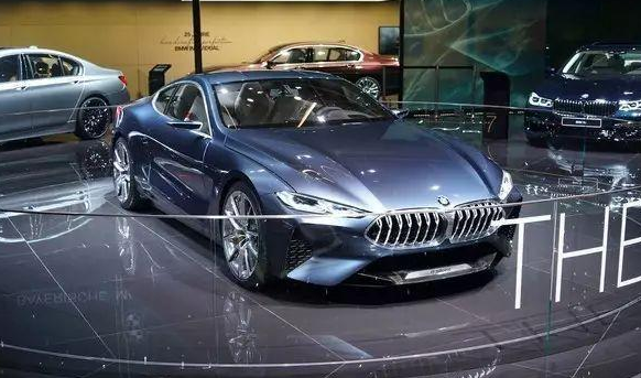 宝马换新Logo了?看看区别在哪里? 宝马换新Logo了?看看区别在哪里?