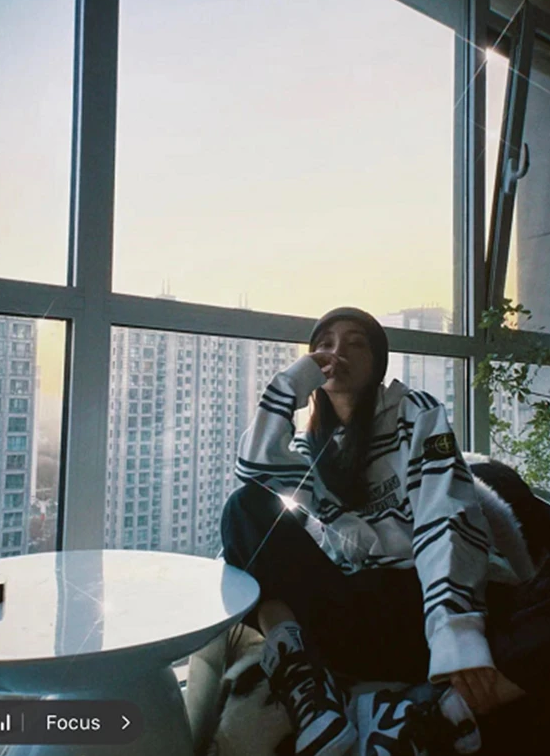 李小璐被嘲乡土风（李小璐风格）