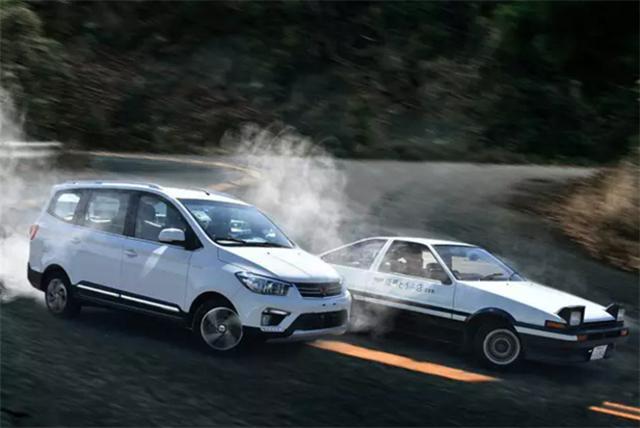 真的想当“秋名山车神”?五菱连商标都申请了,就问你怕不怕! 真的想当“秋名山车神”?五菱连商标都申请了,就问你怕不怕!