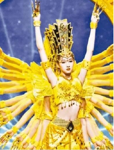 关晓彤版《千手观音》引争议！其版权归属纠纷不少