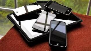 逆天！苹果新专利竟然能让iPhone秒变电脑！