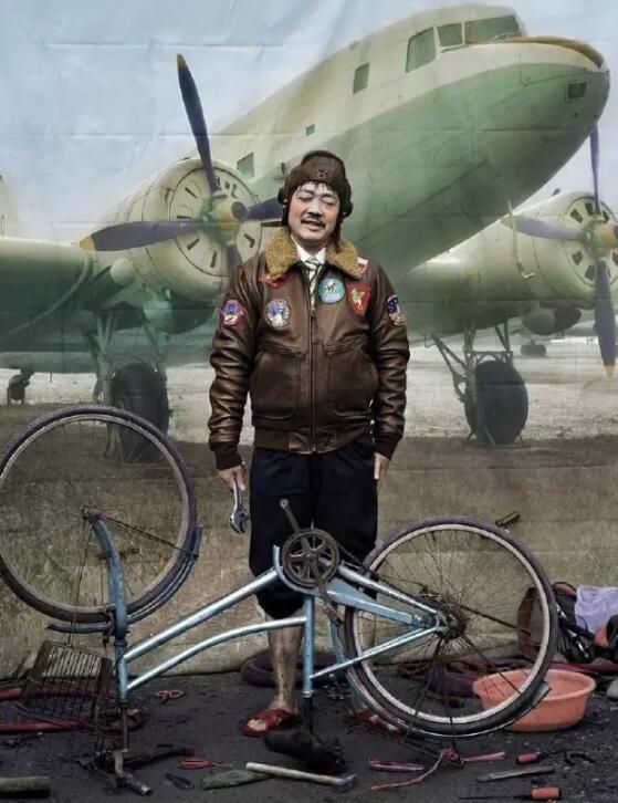 上半身是理想，下半身是现实 ​​​​，这些创意设计你见过吗？