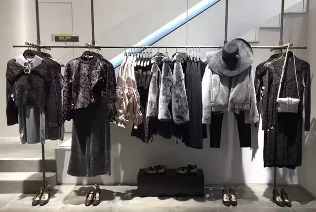 UR明年将在伦敦开店 奋起直追Zara、H&M等快时尚品牌