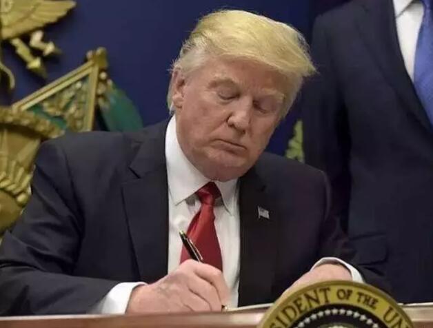 美国启动对华贸易调查！特朗普拿知识产权“开