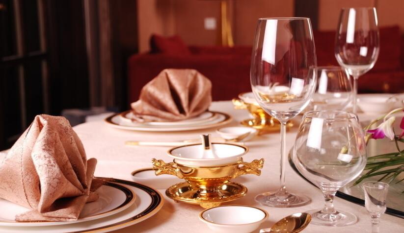 餐饮商标属于第几类？