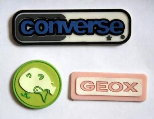 滴塑商标制造商推荐：无锡市马成服装辅料有限