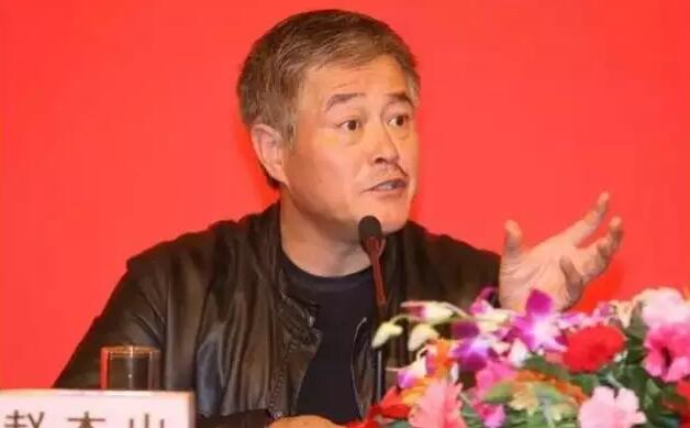 明星名字“被注册”，孙燕资被代言卫生巾，“赵本衫”商标值1000万！