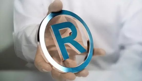 假烟“激光防伪标识”按需打码