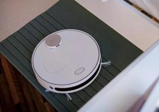 360推智能扫地机器人称采用无人驾驶专利技术