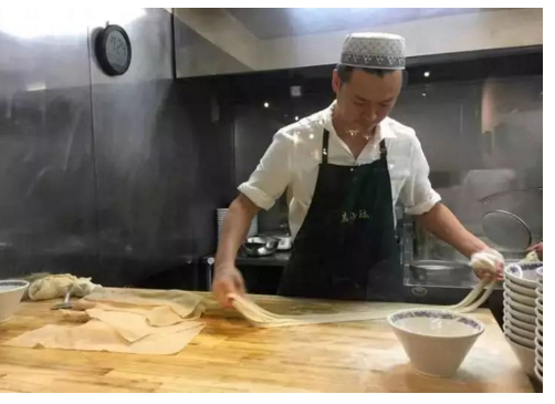 “马子禄牛肉面”商标在日本成功登记  兰州的你要不要清早就近咥一碗去?