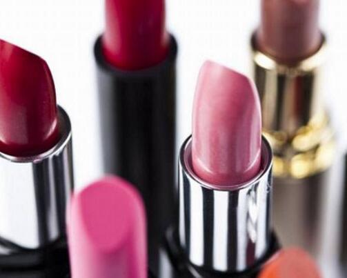 唇膏商标注册属于第几类？