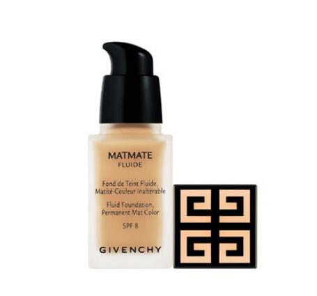 粉底液商标注册属于第几类? 粉底液商标注册属于第几类?