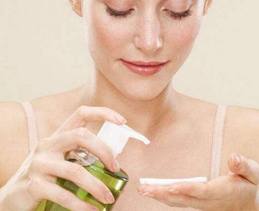 卸妆商标注册属于第几类? 卸妆商标注册属于第几类?